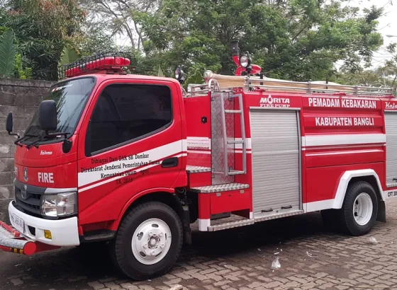 FIRE TRUCK FT 3000-4000 L 11 fire_truck_2500__4000_single_cabin_13